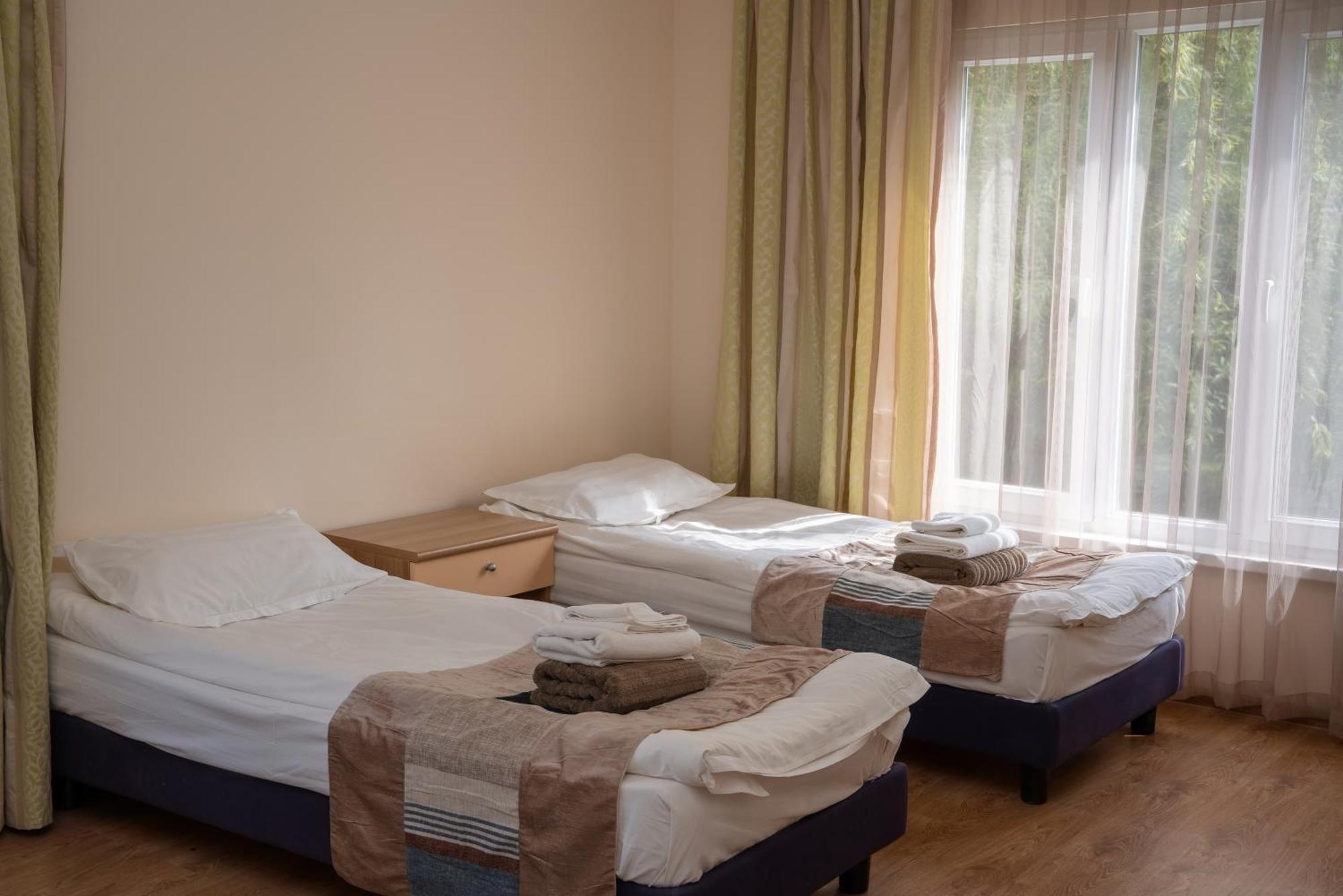 Talisman Village Hotel Bosteri Exterior photo