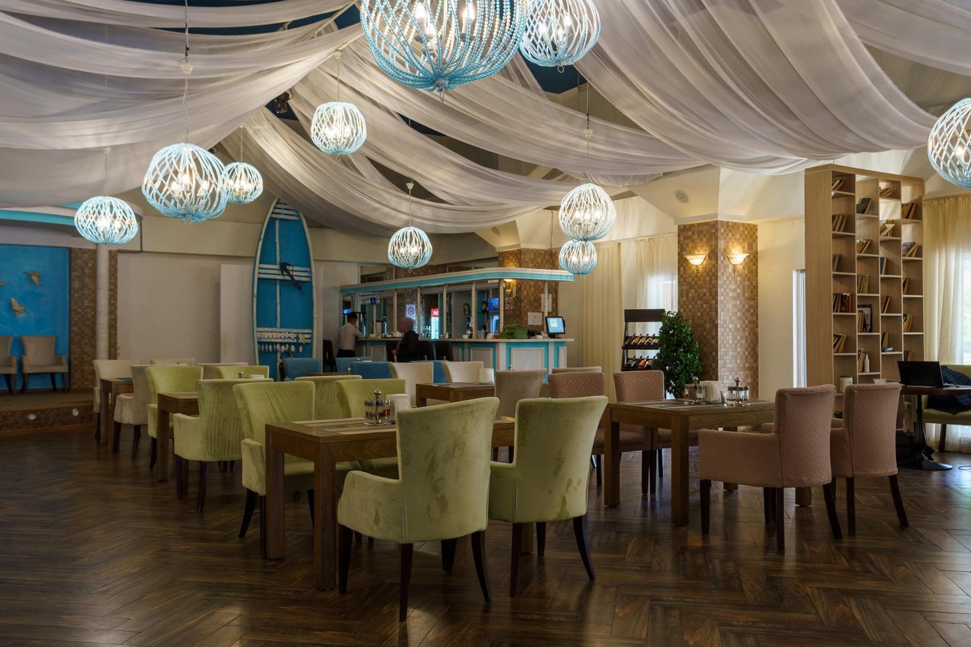 Talisman Village Hotel Bosteri Exterior photo